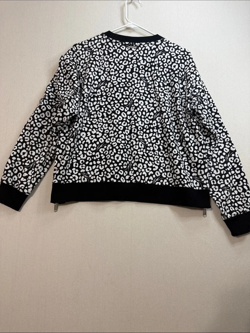 Michael Kors Black & White Leopard Print Long Sleeve Pullover